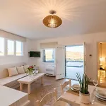 Klimata House - Private Jacuzzi Pool & Bbq