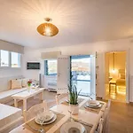 Klimata House - Private Jacuzzi Pool & Bbq Villa