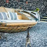 Villa Klimata House - Private Jacuzzi Pool & Bbq