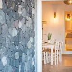 Villa Klimata House - Private Jacuzzi Pool & Bbq
