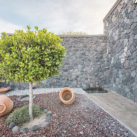 Klimata House - Private Jacuzzi Pool & Bbq Villa Vlychada