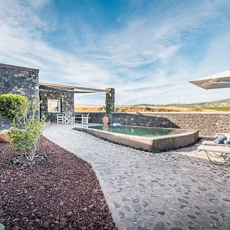 Klimata House - Private Jacuzzi Pool & Bbq Vlychada